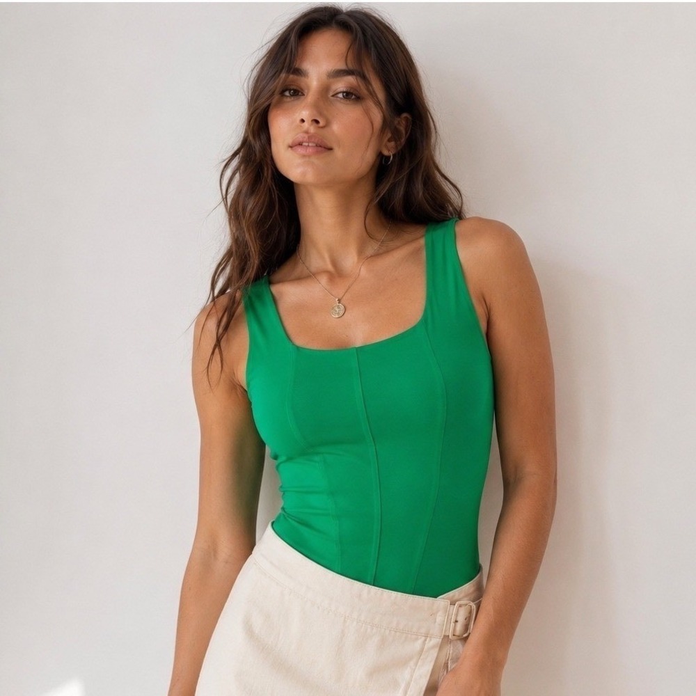 House of Harlow Bodysuit Kelly Green Ribbed Seamed Square‎ Neck Corset Seams